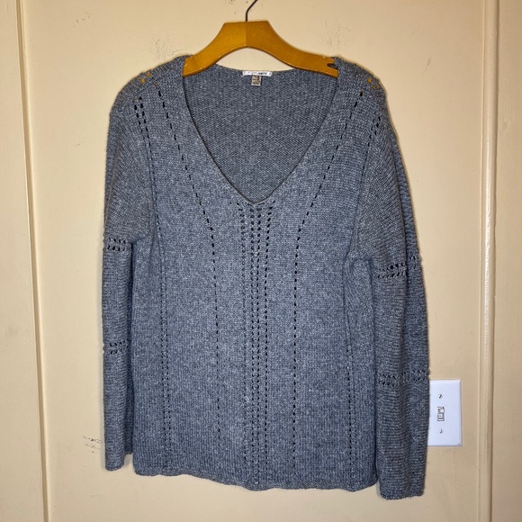 Amuse Society Gray Knit Sweater - Picture 1 of 10